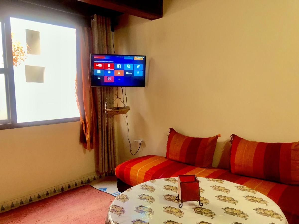 Zazou Apartment Есувейра Екстериор снимка